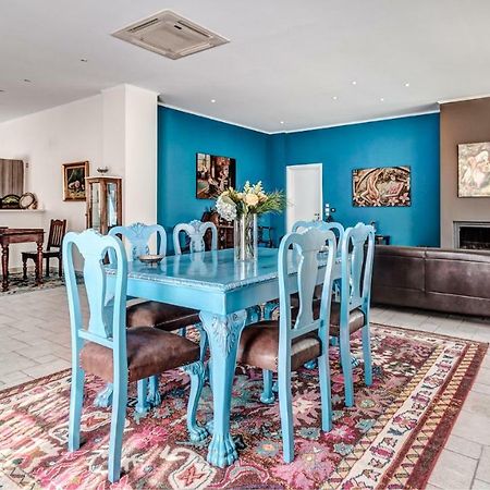 Villa Intemella Kompítsion Dış mekan fotoğraf