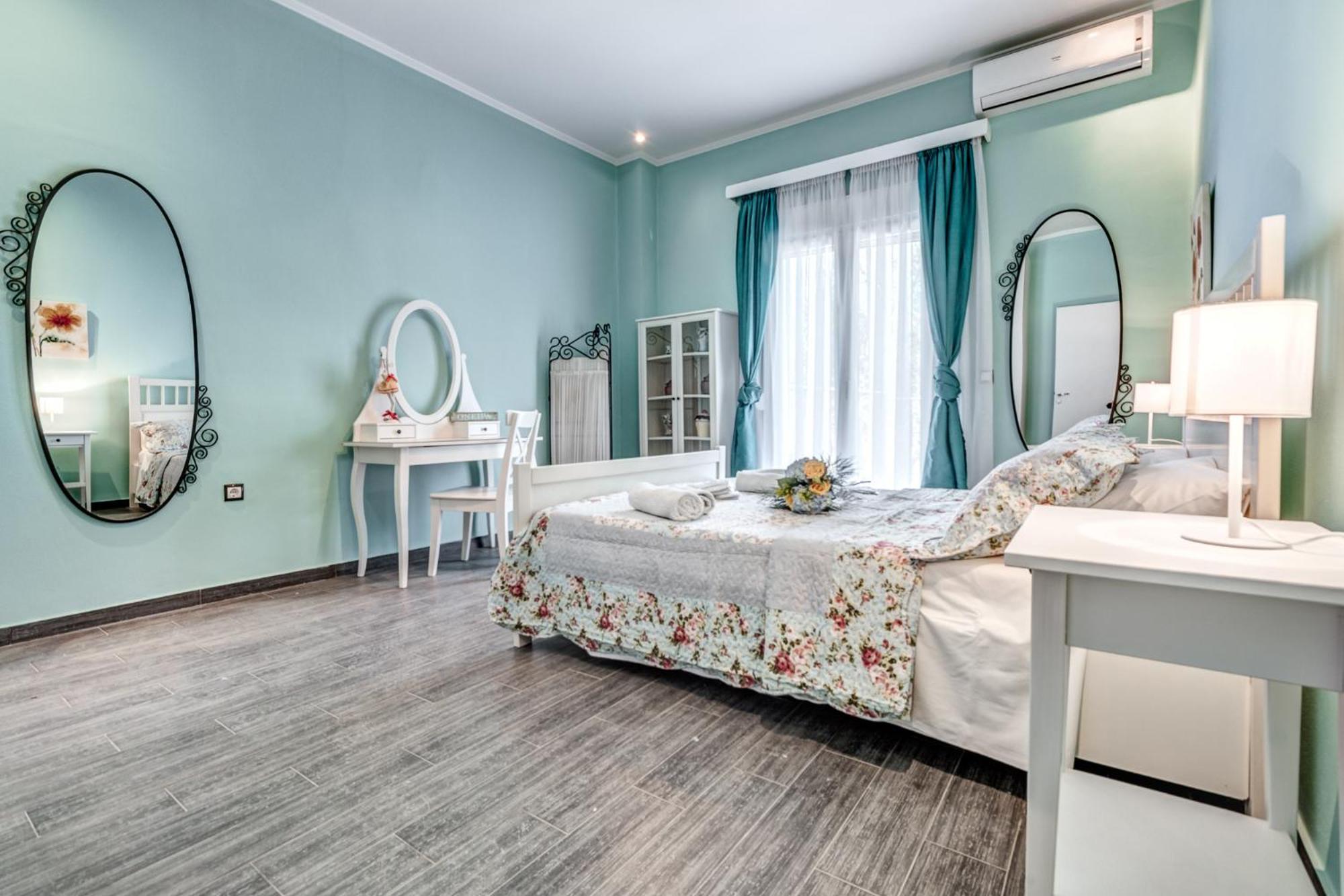 Villa Intemella Kompítsion Dış mekan fotoğraf