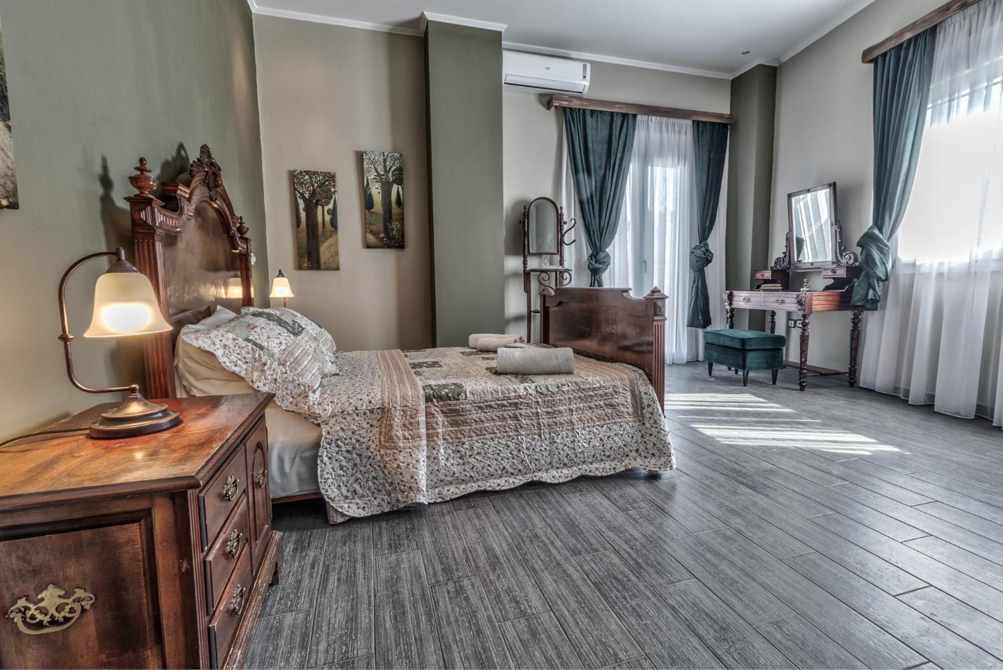 Villa Intemella Kompítsion Dış mekan fotoğraf