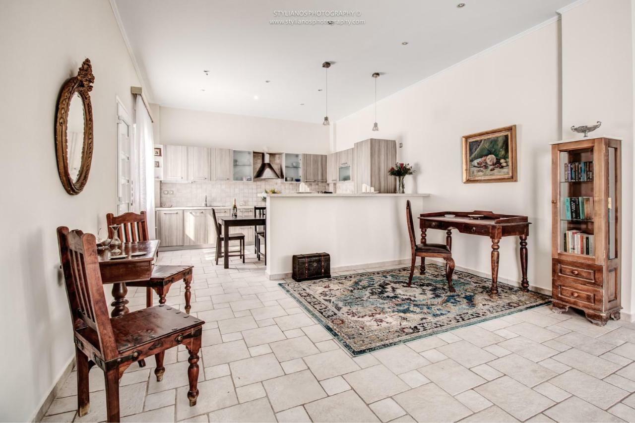 Villa Intemella Kompítsion Dış mekan fotoğraf