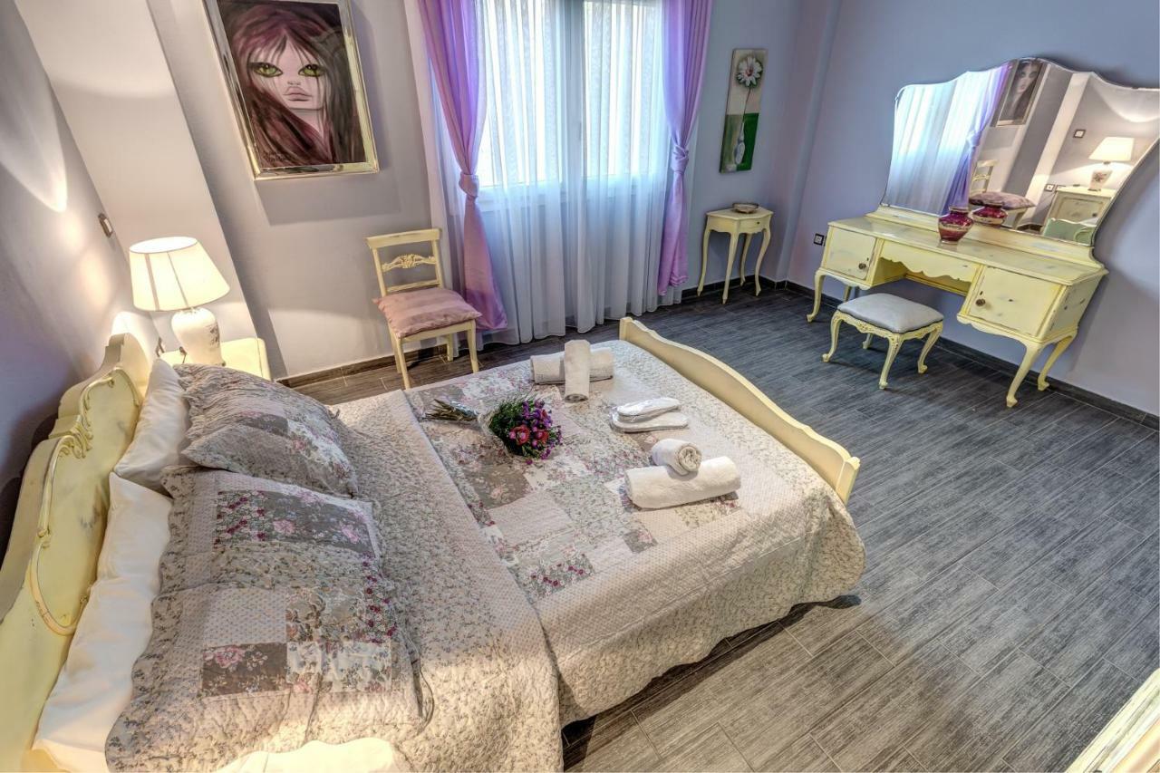 Villa Intemella Kompítsion Dış mekan fotoğraf