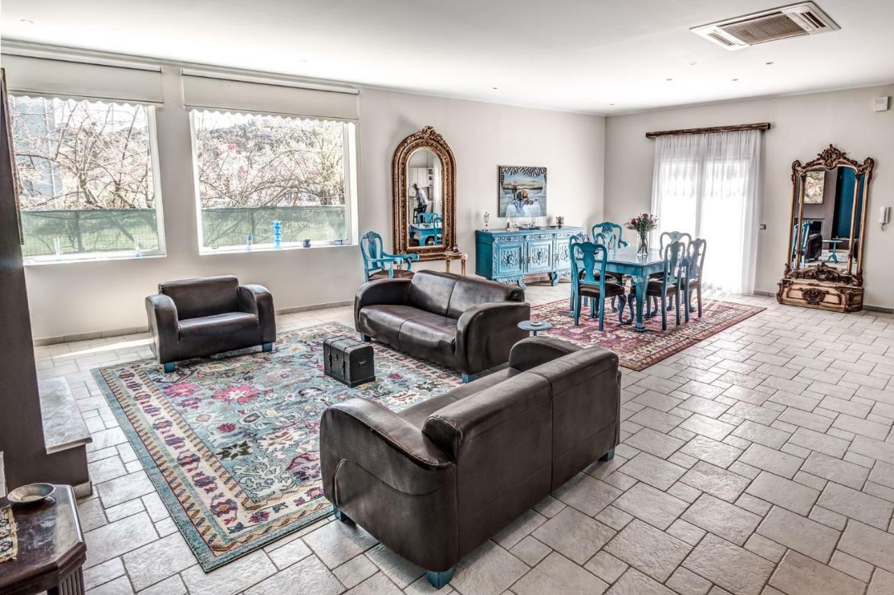 Villa Intemella Kompítsion Dış mekan fotoğraf